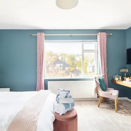 Station Road 卡斯尔巴