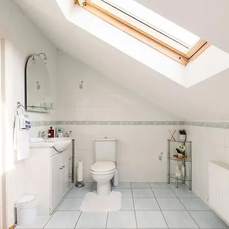 Station Road 卡斯尔巴