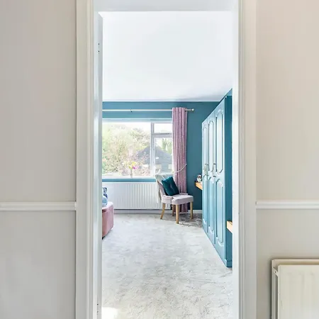 Station Road 民宿 卡斯尔巴