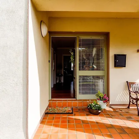 Station Road 卡斯尔巴